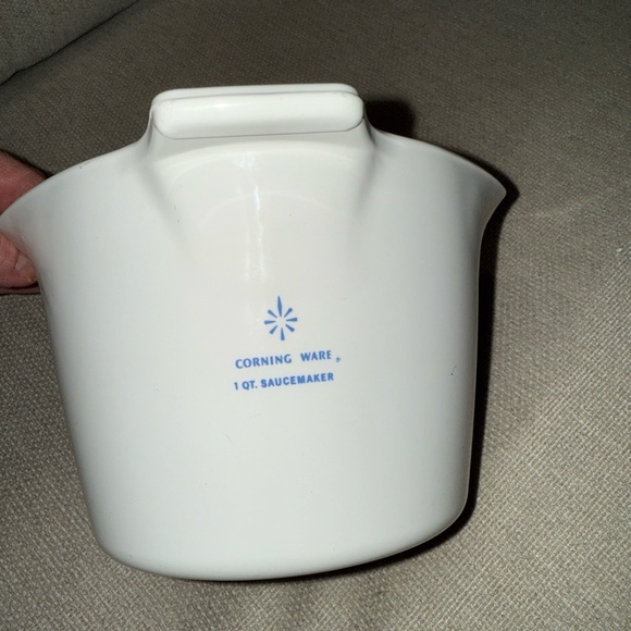 CorningWare Blue Cornflower Measuring Cup 4 cups 32 ounces - Picture 6 of 7
